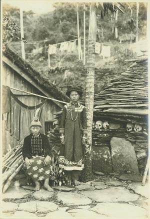蕃人與人頭架